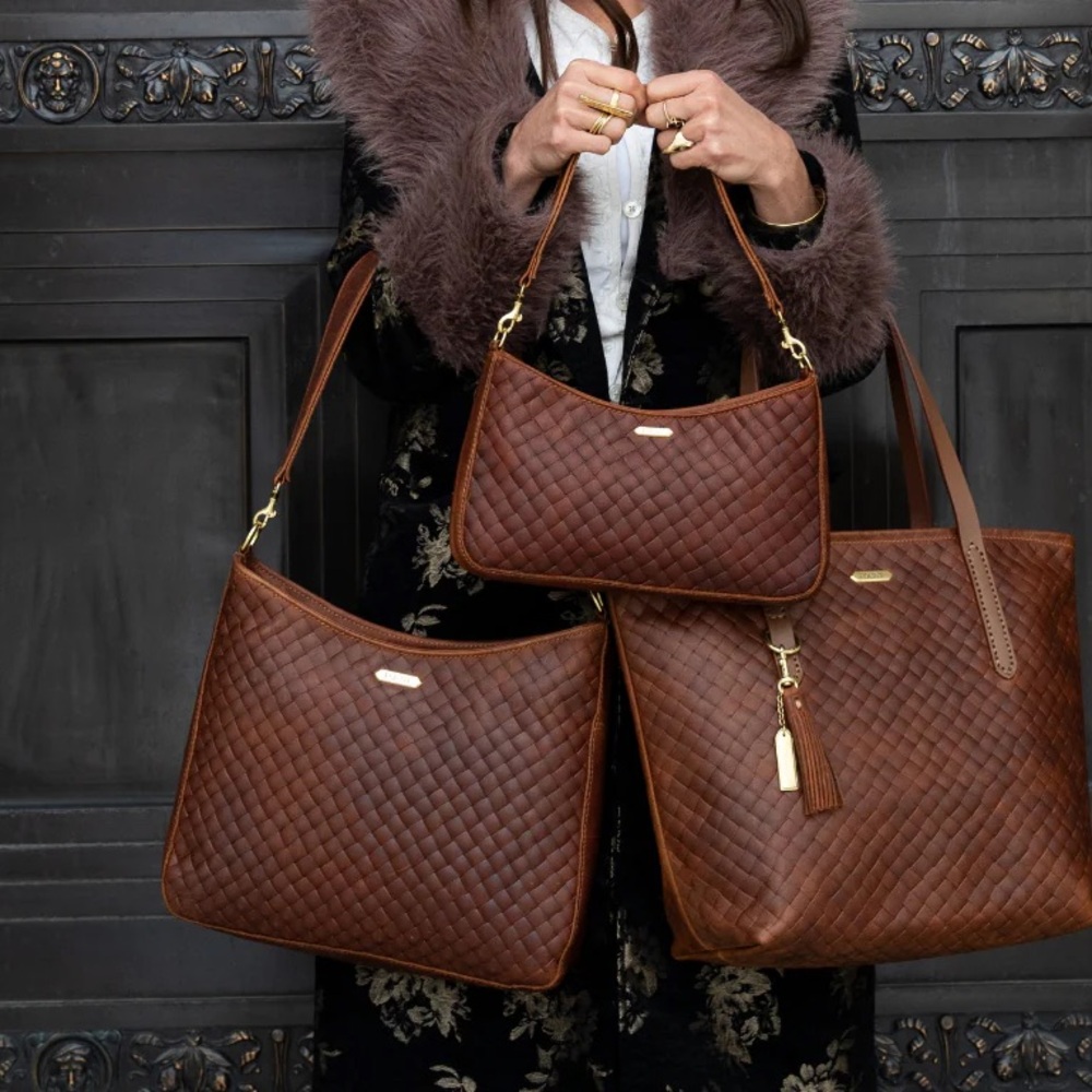 Code:HOPE15 - FOUNT Woven Emboss Collection